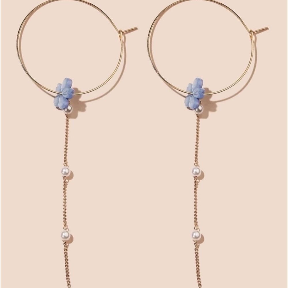 Gold Hoop Flower Dangle Earrings Pearl Chain Purple Fairy Coquette 💖2/$30 - Picture 5 of 10